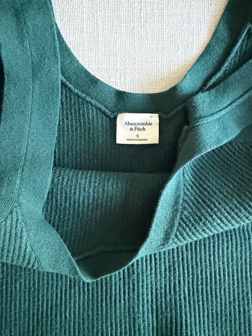 Abercrombie Sweater Tank Top, Size S - Picture 4 of 4